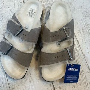 ‼️ FINAL SALE ‼️ Arizona Shearling Birkenstocks, brand new with tags!